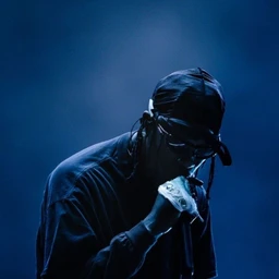 ONE - SCOTT + TOLIVER TYPE