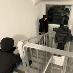 ЖИЗНЬ ЗРЯ*