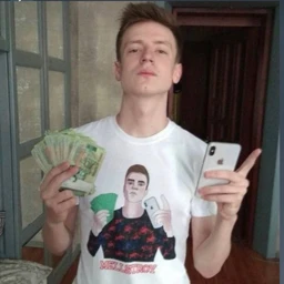 я пернул в микрофон